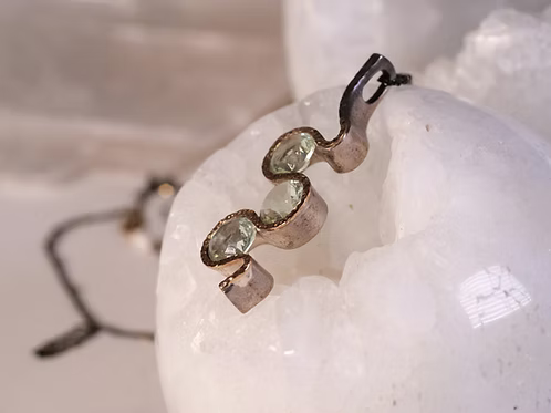 BORA: Green Amethyst Pendant Snake S-Curve Trio