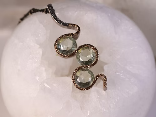 BORA: Green Amethyst Pendant Snake S-Curve Trio